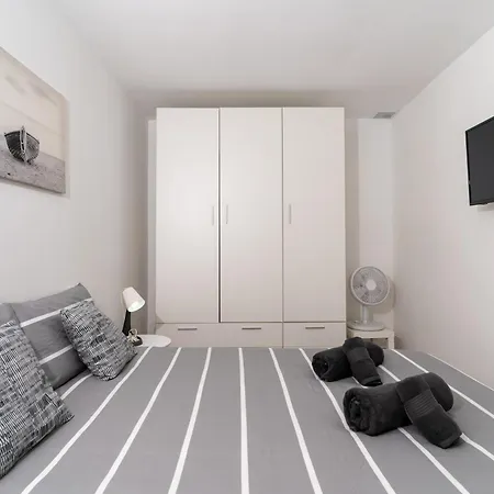 Acogedor Piso Junto Al Mar *